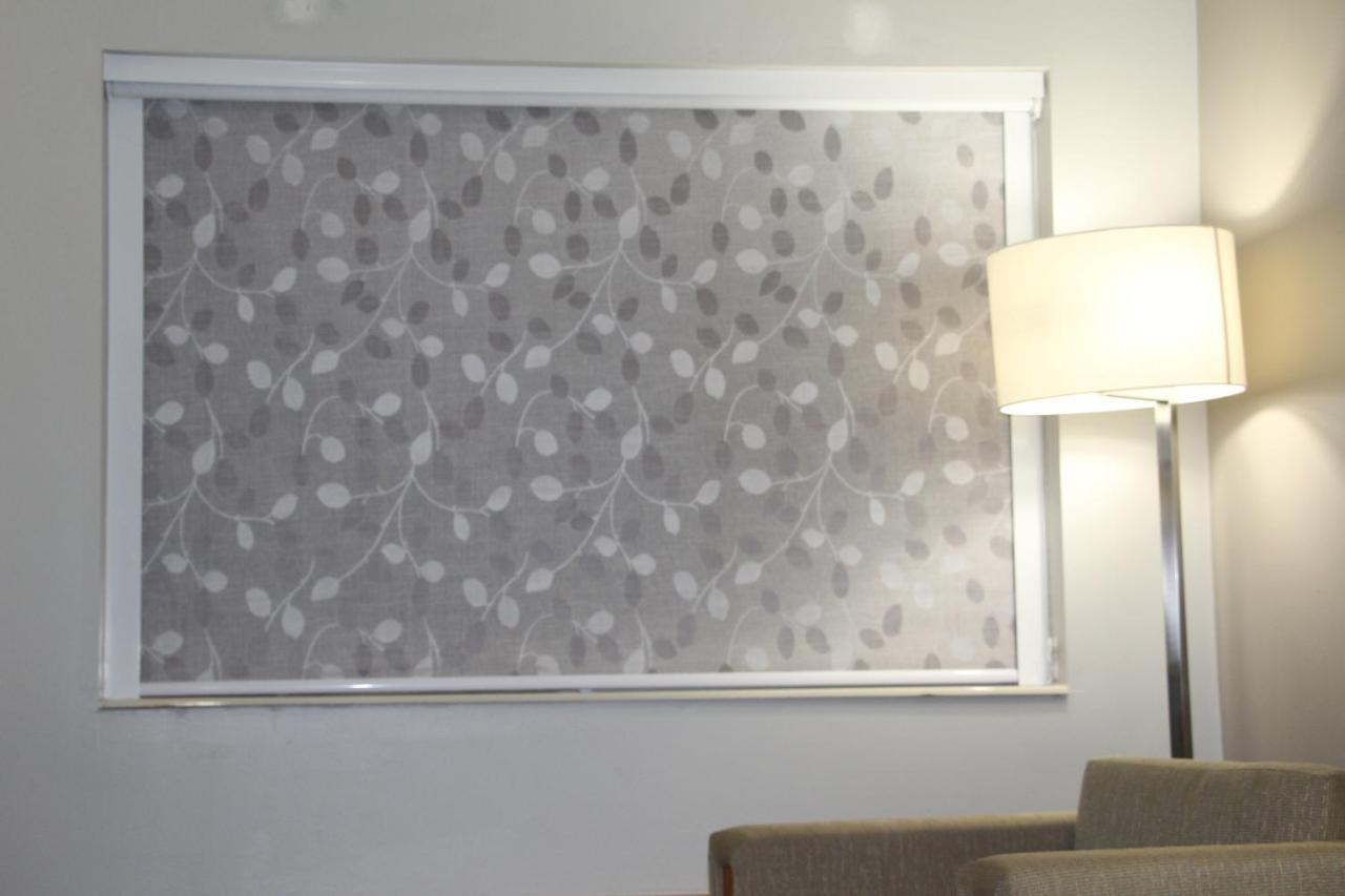 Westbridge Inn & Suites Carrollton エクステリア 写真