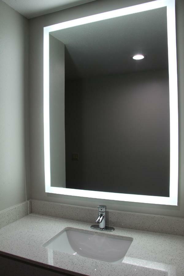 Westbridge Inn & Suites Carrollton エクステリア 写真